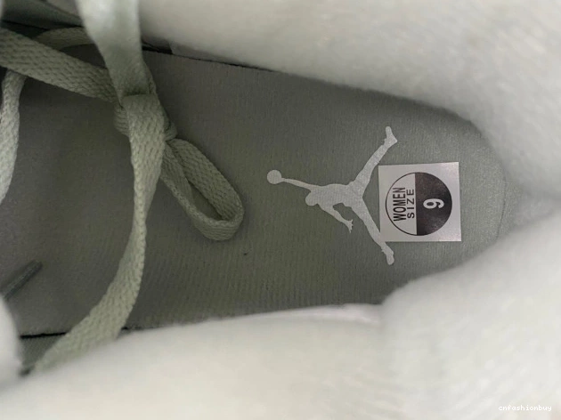 4 Air (W) Jordan HV0823-003 Seafoam 0813